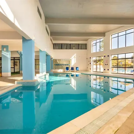 Premium Sea View Flat - 3 Pools, Jacuzzi & Bar Lägenhet Albufeira